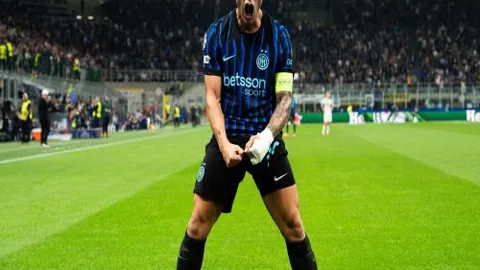 方硕神传助攻，所罗门空接爆扣，锁定十佳球候选！